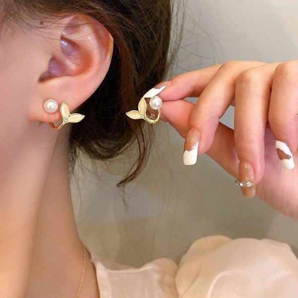 "Elegant Pearl Tail Earrings"