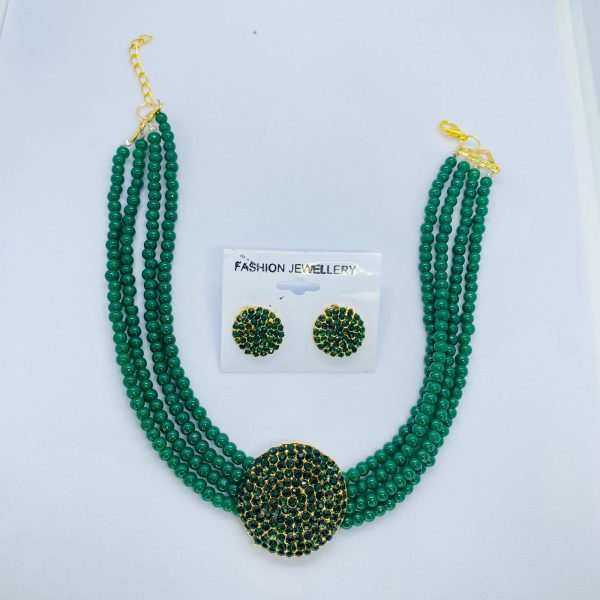 "Stylish Pearls Necklace Set with Stud Earrings: For Girls & Women"